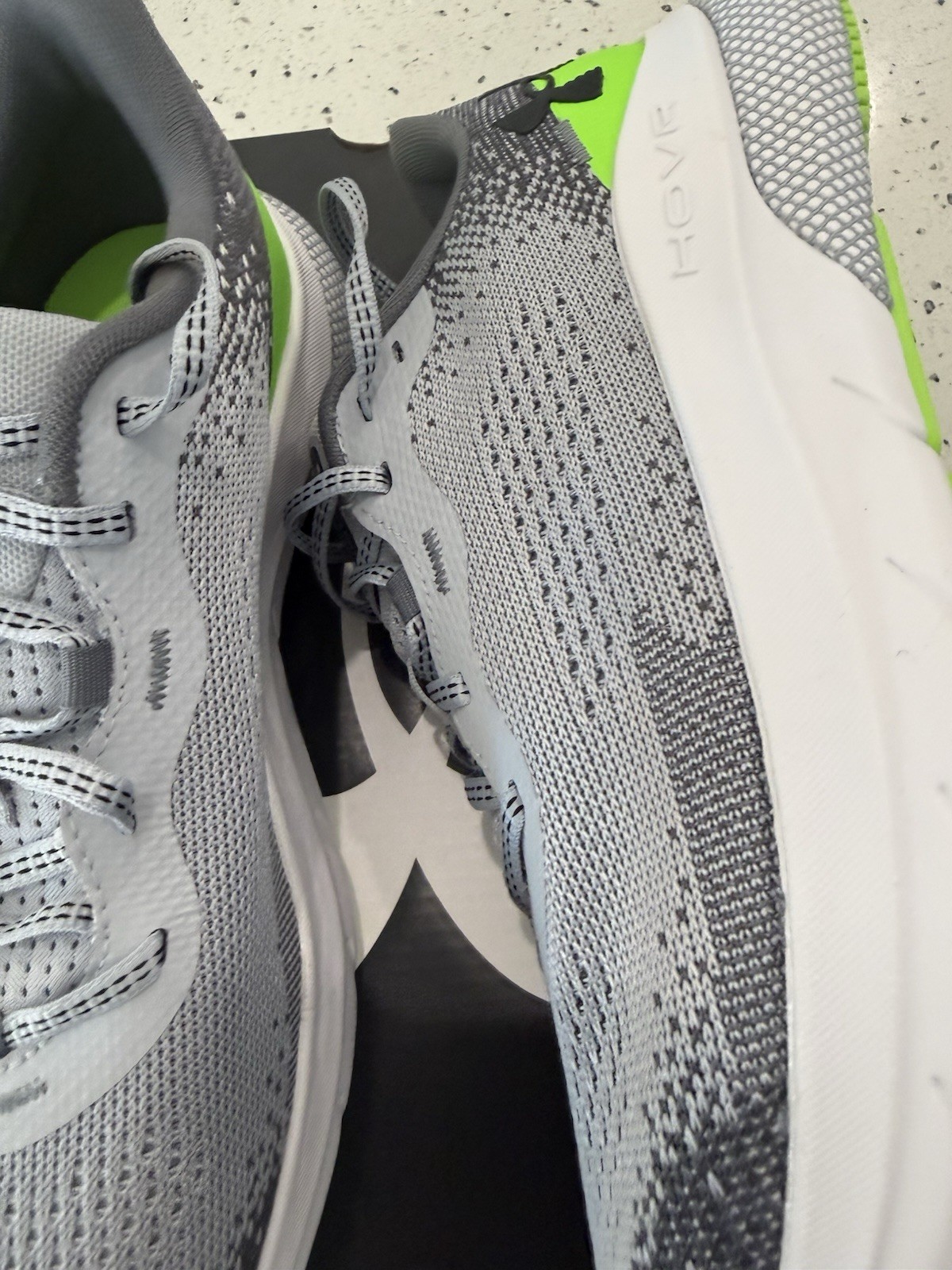 NEW MENS UNDER ARMOUR SZ 8.5 SHOES HOVR TURBULENCE thumbnail 4