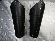 LEATHER GAUNTLET MAKE IT ON YOUR OWN WAY PRE-PUNCHED...(MDLG0320).....NORWAY