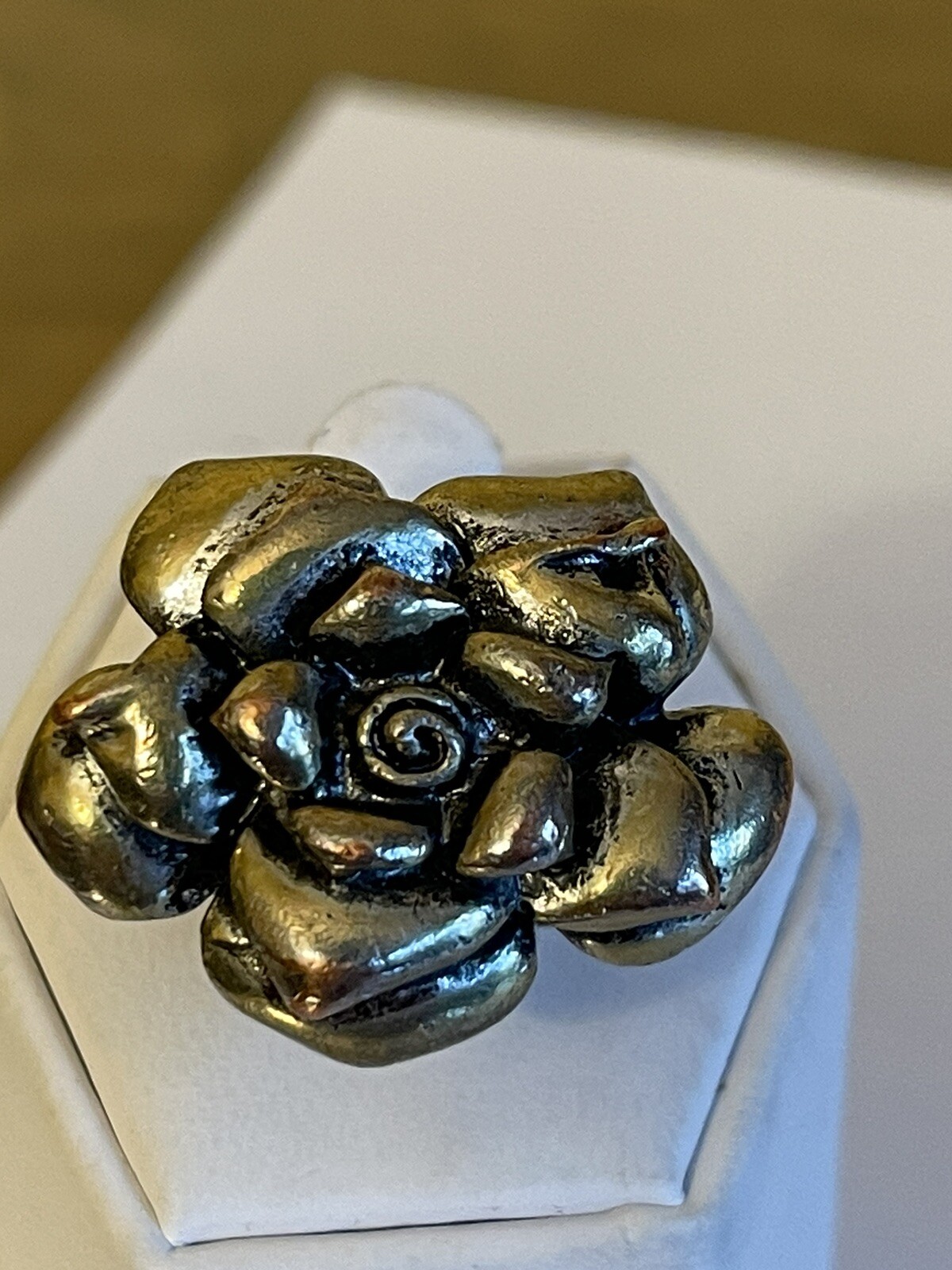 Picture 1 of 5