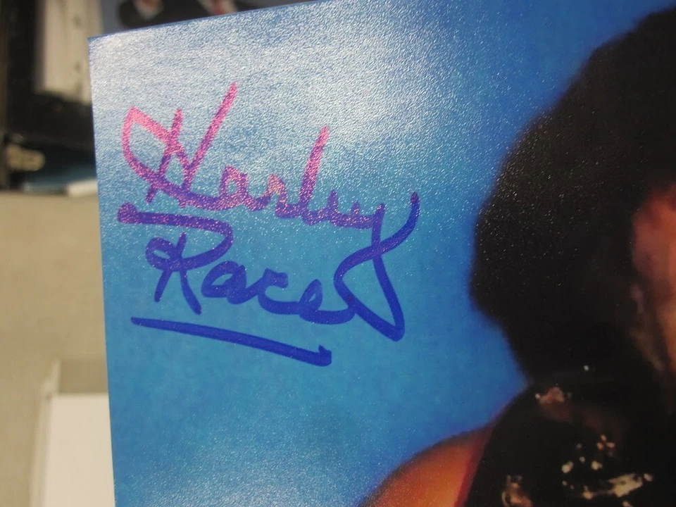 哈雷比赛亲笔签名职业摔跤 WWE 8 x 10 照片 — 第 4/4 张图片