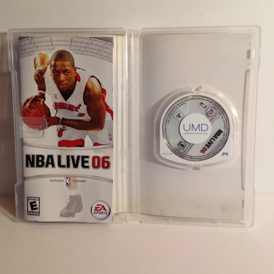 Sony Playstation PSP Spiel NBA Live 06 - Complete with Manual - Image 3 of 3