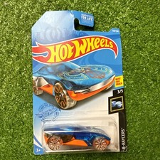 Forward Force 128 3/5 X-Raycers 2021 Hot Wheels Case M A96/HW