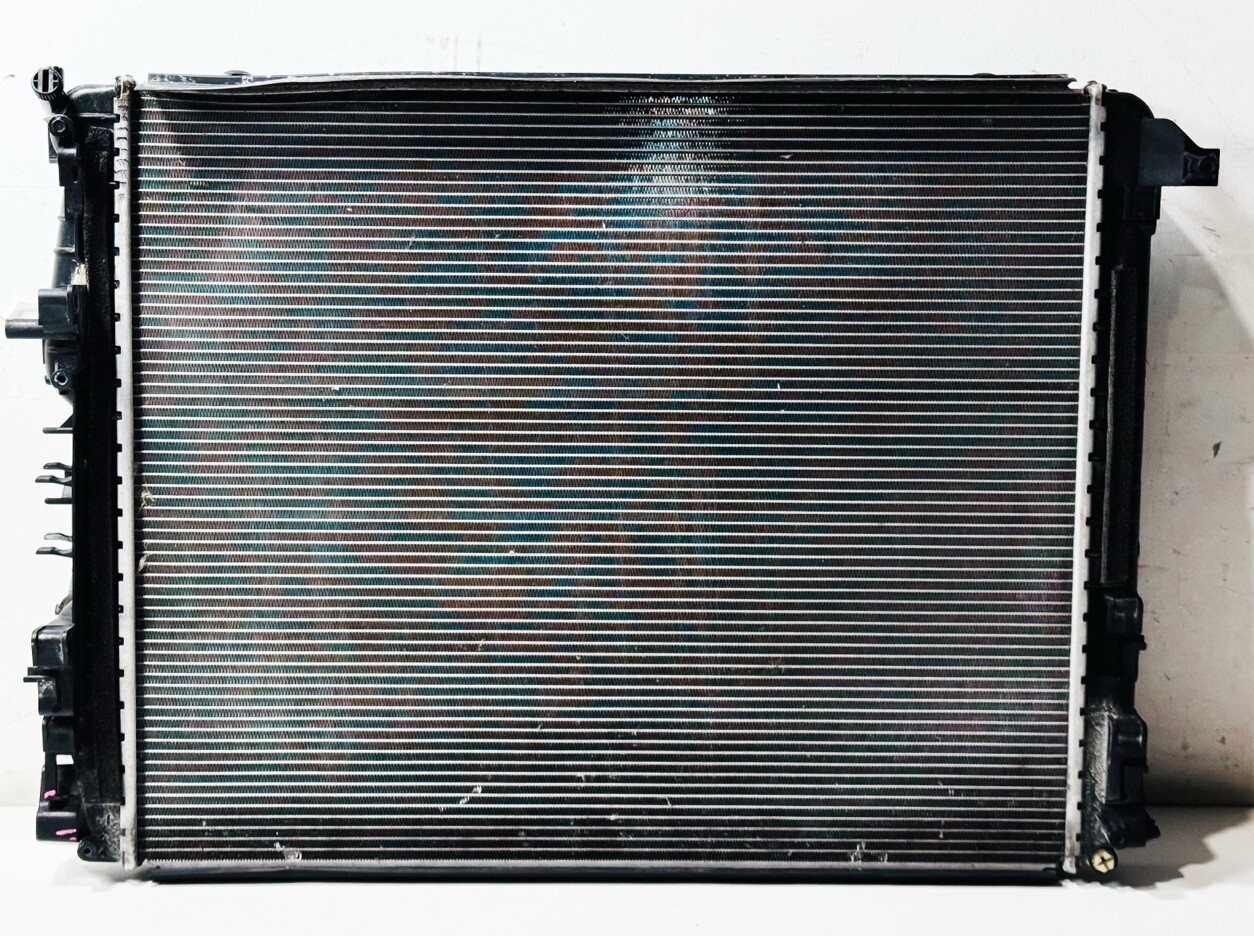 14-22 Maserati Quattroporte M156 Ghibli Engine Water Cooling Radiator OEM 17k