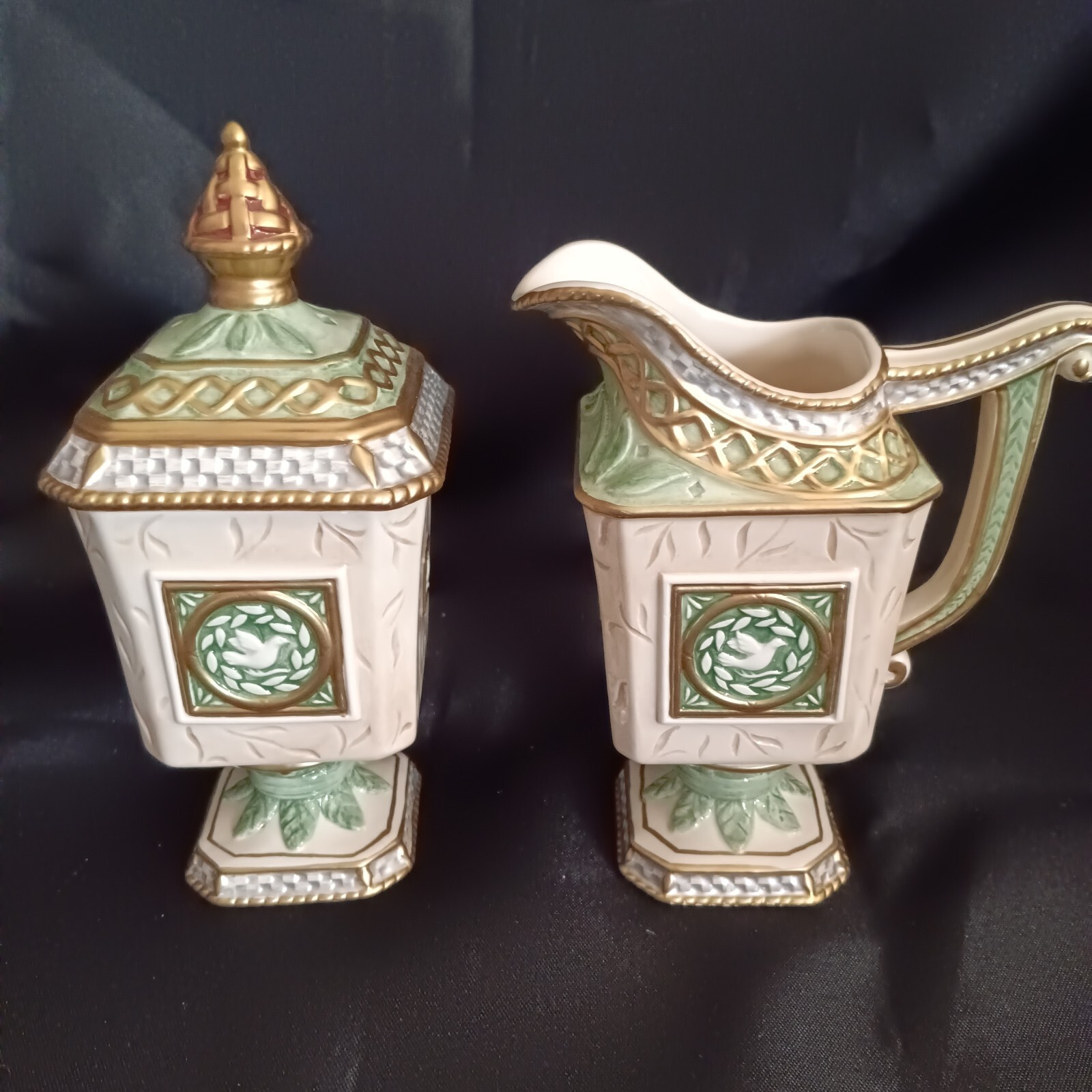 Fitz & Floyd Gregorian Pedestal Creamer and Sugar Set Green & Gold New Open  Box