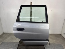 Porte arrière et accessoires Mitsubishi SPACE STAR