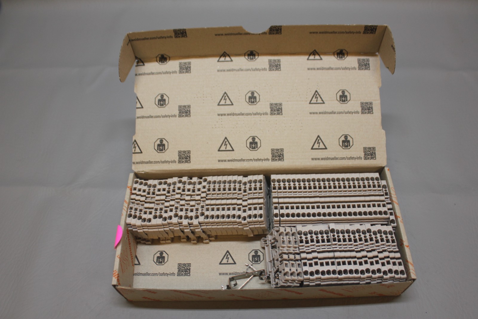 LOT OF 70 WEIDMULLER 1608510000 ZDU 2.5 TERMINAL BLOCKS