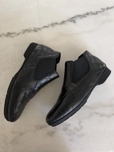 Thierry Rabotin Black Quilted Leather Shoes/Women’s 40.5/10US