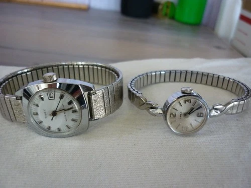 VINTAGE LOT OF 2 TIMEX MECHANICAL WATCHES WOMENS SILVER TONE