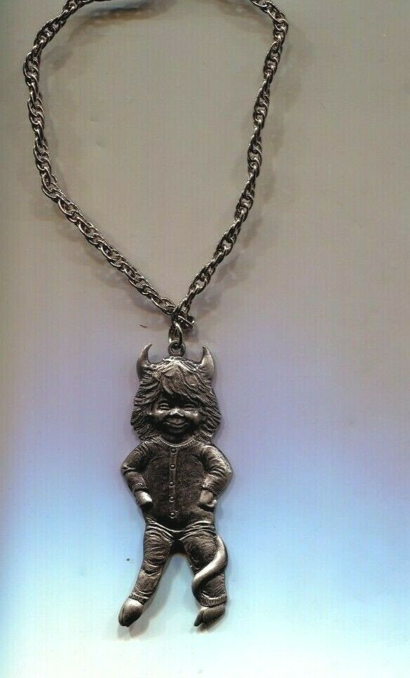 INTERNATIONAL PEWTER 1974 GIRL DEVIL necklace Gem