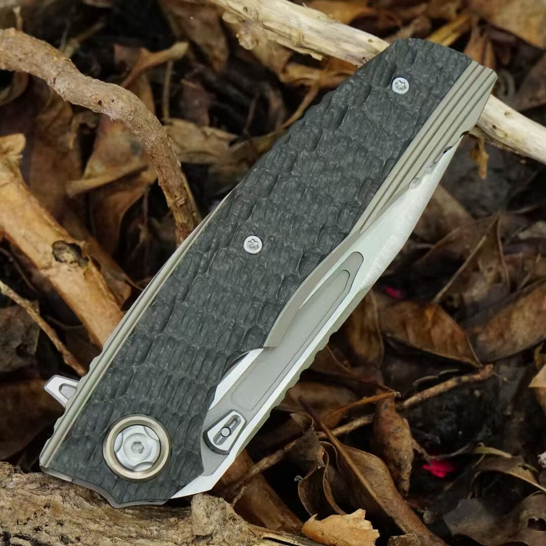 Venom T Pocket Knife S30V Tanto Blade Carbon Fiber Titanium Handle