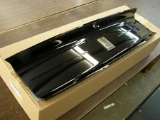 NOS OEM Ford 2017 2018 2019 Shelby GT350 Mustang Tail Panel Deck Lid Ornament