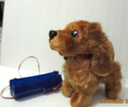 VINTAGE METAL BODY  MINIATURE PUPPY BATTERY OPERATED  FAUX FUR COVERED,UNTESTED - Picture 1 of 5
