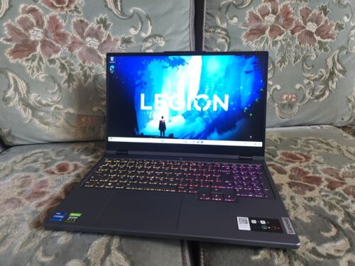 Lenovo Legion 5i i7 12700H 140W RTX 3070 Ti 16GB 512GB QHD 165Hz Gaming Laptop - Imagen 1 de 10