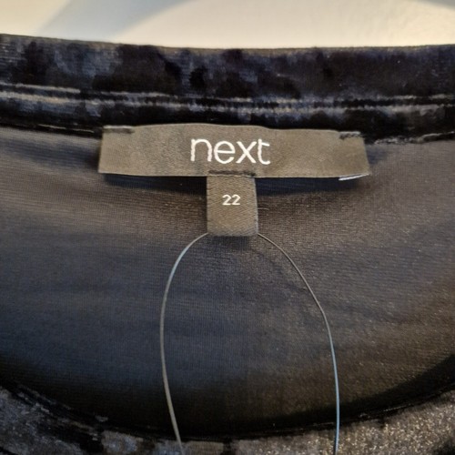 NEXT CRUSHED VELVET TOP. BLACK SIZE 22. SHORT SLEEVES. PARTYWEAR! BNWT - Picture 4 of 4