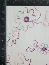 58" x 3 YARDS/FLORAL EMBROIDERED/FINE 100 COTTON FABRIC-WHITE-Blouse/Dress/Skirt