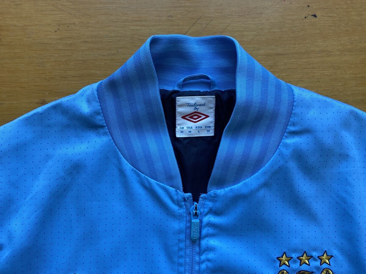 MANCHESTER CITY 2010 2011 2012 FOOTBALL SOCCER TRACK JACKET MANCHESTER CITY 2010 2011 2012 FOOTBALL SOCCER TRACK JACKET