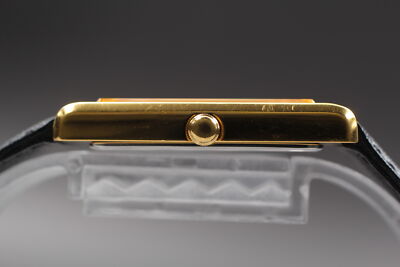 Seiko tank 7N01-5B40 vintage メンズ腕時計 Near MINT Seiko 7N01-5B40 Gold Tank Rectangle Quartz Mens