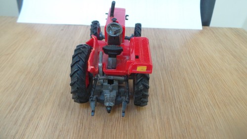BRITAINS 9521 VOLVO BM 2654 TRACTOR SPARES/REPAIRS ENGLAND - Picture 4 of 8