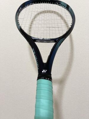 【美品❣️】YONEX EZONE100 スカイブルー　G2 2022モデル YONEX ヨネックス(YONEX)Eゾーン100 スカイブルー(2022年モデル