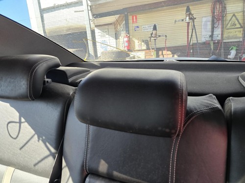 HOLDEN STATESMAN/CAPRICE DOOR TRIM LEFT FRONT, WN, BLACK, LEATHER, 05/13-12/17 - Picture 19 of 24