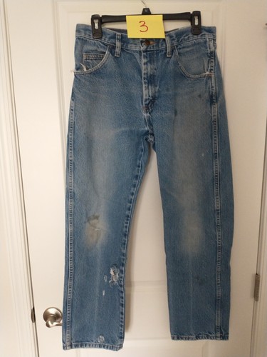 Vintage Rustler Men's 32×30 Straight Leg Light Wash Denim Blue Jeans Distressed - Picture 1 of 2