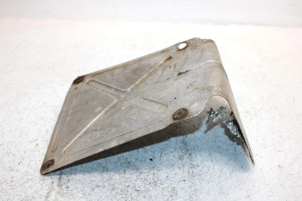 1997 Suzuki King Quad 300 4x4 placa protetora térmica fabricante de equipamento original 47432-19B10 47432-19B02 AS11 - Imagem 3 de 4