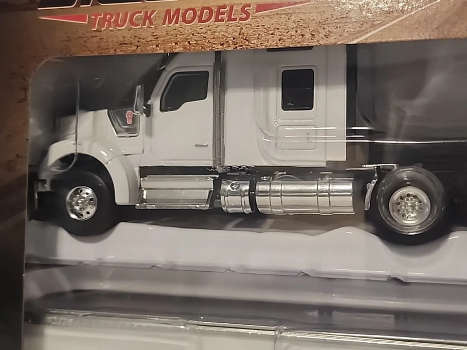 Tonkin Replicas Kenworth 1:50 Scale 53' Great Dane White With Trailer - Image 2 of 4