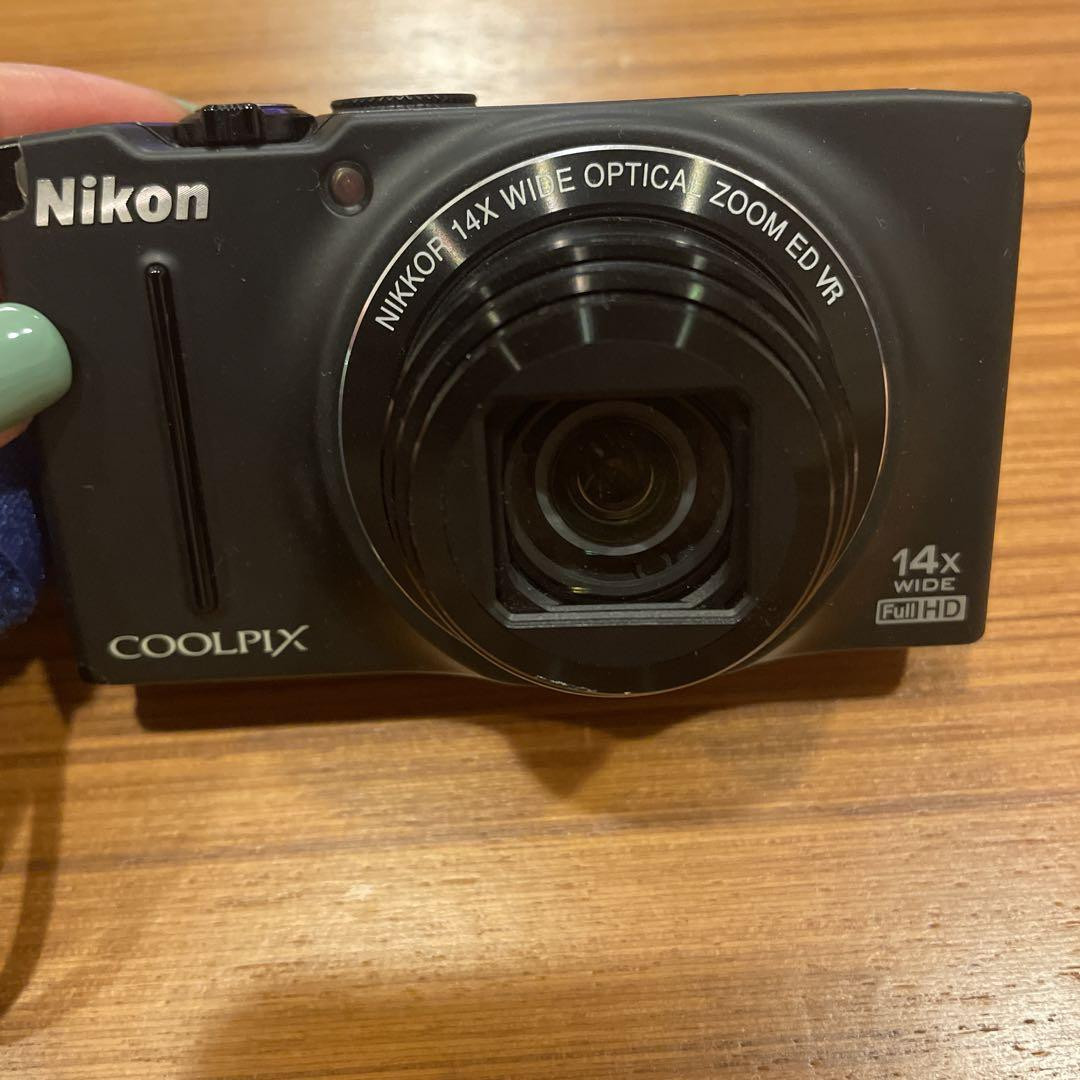 Nikon COOLPIX S8200 Red Digital Camera 16.1MP FLASH Nikon COOLPIX S8200 Red Digital Camera 16.1MP FLASH