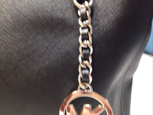 Michael Kors - Borsa Susannah Saffiano LG in pelle nera 3 scomparti e dust bag - Foto 3 di 22
