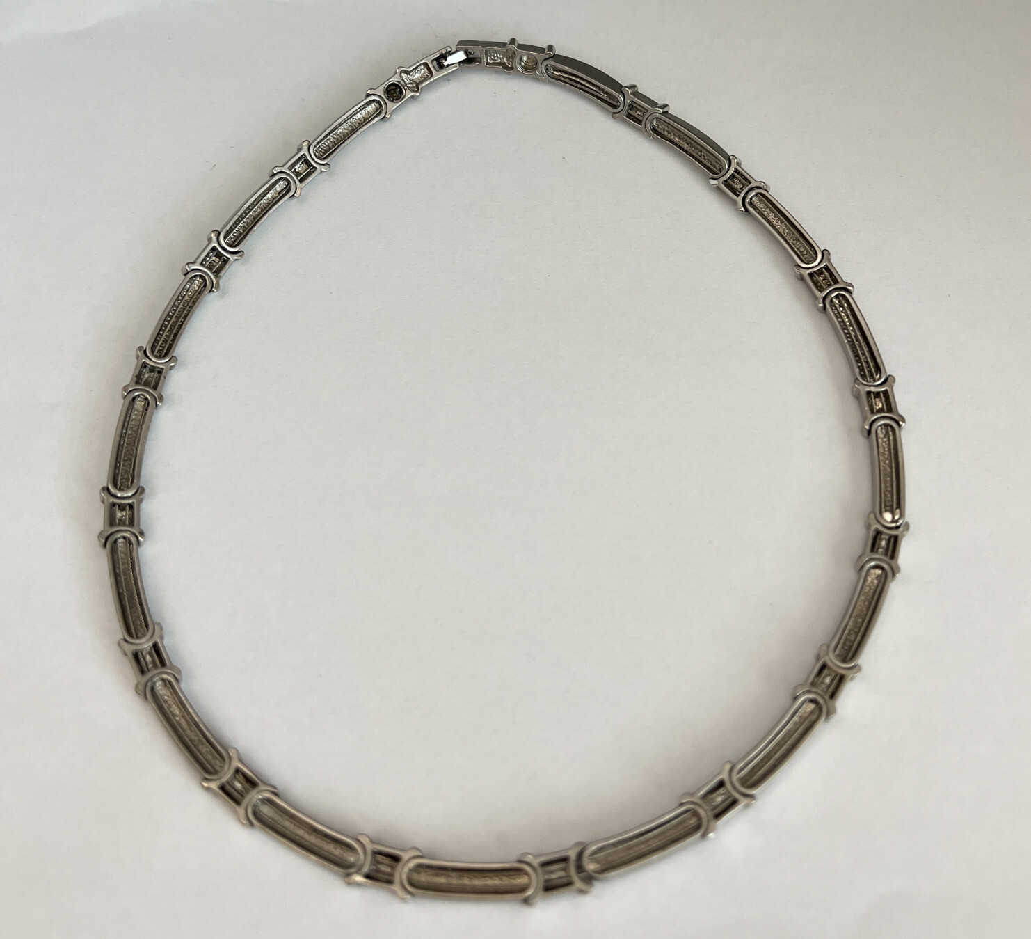 NECKLACE Silver Tone Solid Rectangular Links Rhin… - image 9