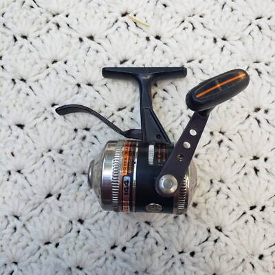 Vtg Zebco OMEGA 144 Triggerspin Casting Reel Fishing Small Made in