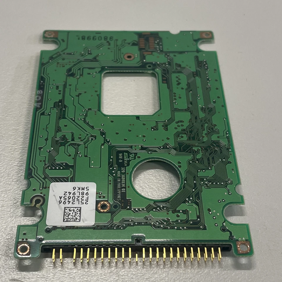 IBM Travelstar DBCA-206480 2.5" ATA-33 HDD PCB Board 320 36H4834 01 - Image 2 of 4