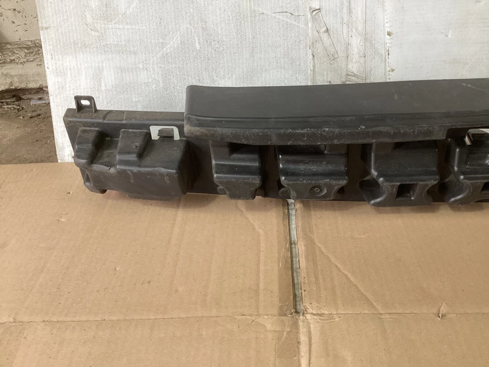 Amortiguador de impacto de refuerzo de parachoques trasero Toyota Sienna 2011-2014 OEM Foto 3 de 4