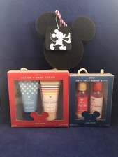 Disney Mickey Minnie  Friends Bath Fun Summer Camp Vacation Travel Disneyland