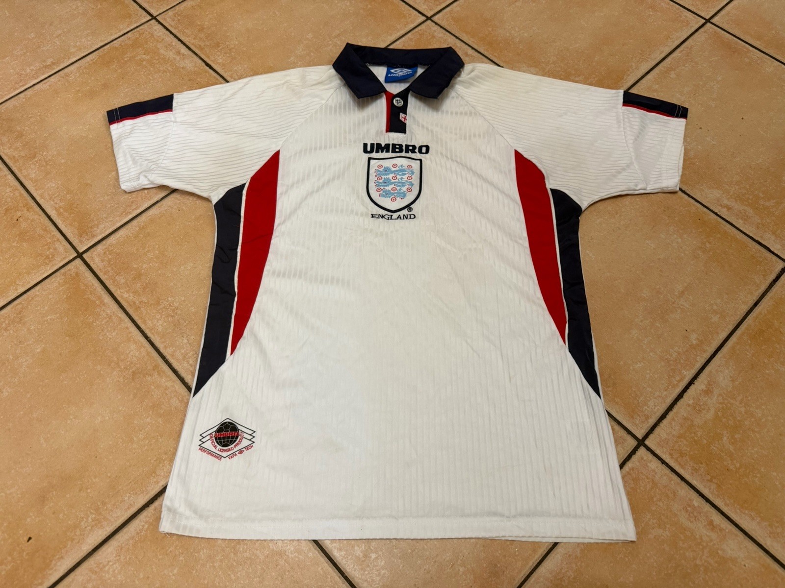 maglia Rara calcio vintage Inghilterra England Trikot shirt UMBRO Nazionale
