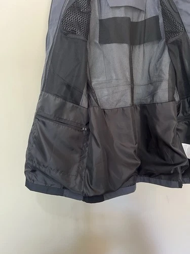 Beretta Bisley Waterproof Shooting Jacket Men's Size Medium Grey Black EUC image 9