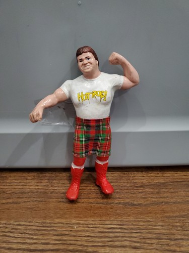 ROWDY RODDY PIPER + KILT WWF WRESTLING SUPERSTARS ...