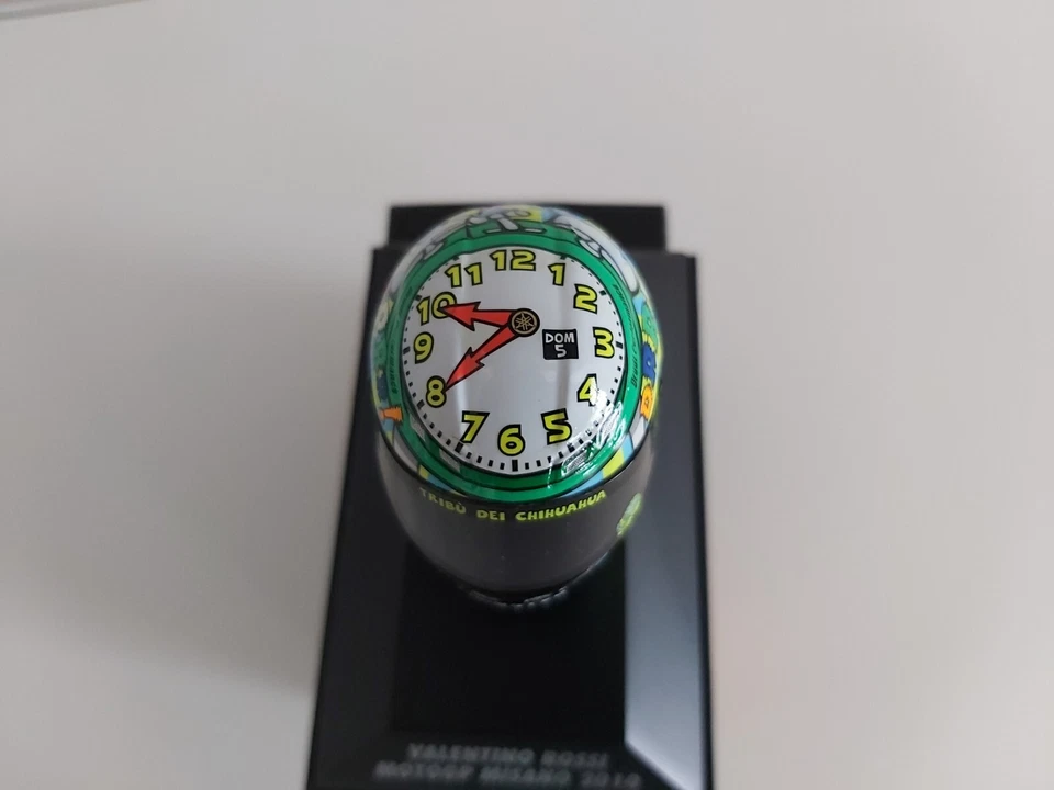 Casque Minichamps 1/8 - V. Rossi - 2010 Misano MotoGp - 398100056 - Photo 2/4