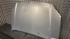 Capot Toyota AVENSIS