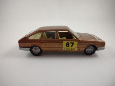 PILEN. CHRYSLER 150. + Boite. 1/43. (moule idem Dinky Toys