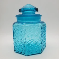 Vintage L. E. Smith Daisy & Button Blue Glass Cannister Medium size