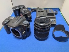 Sony Alpha 100 DSLR Camera 6 Piece Set Tested 18-200mm Lens Flash Battery