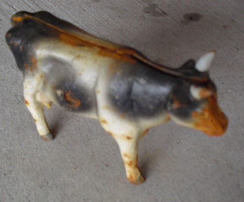 Unique Antique Cast Iron Cow Penny Figure Bank