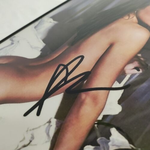 Mila Kunis Framed Sexy Hot Signed 8x10 Photo Reprint Picture Hanging Gift Art - Picture 13 of 15