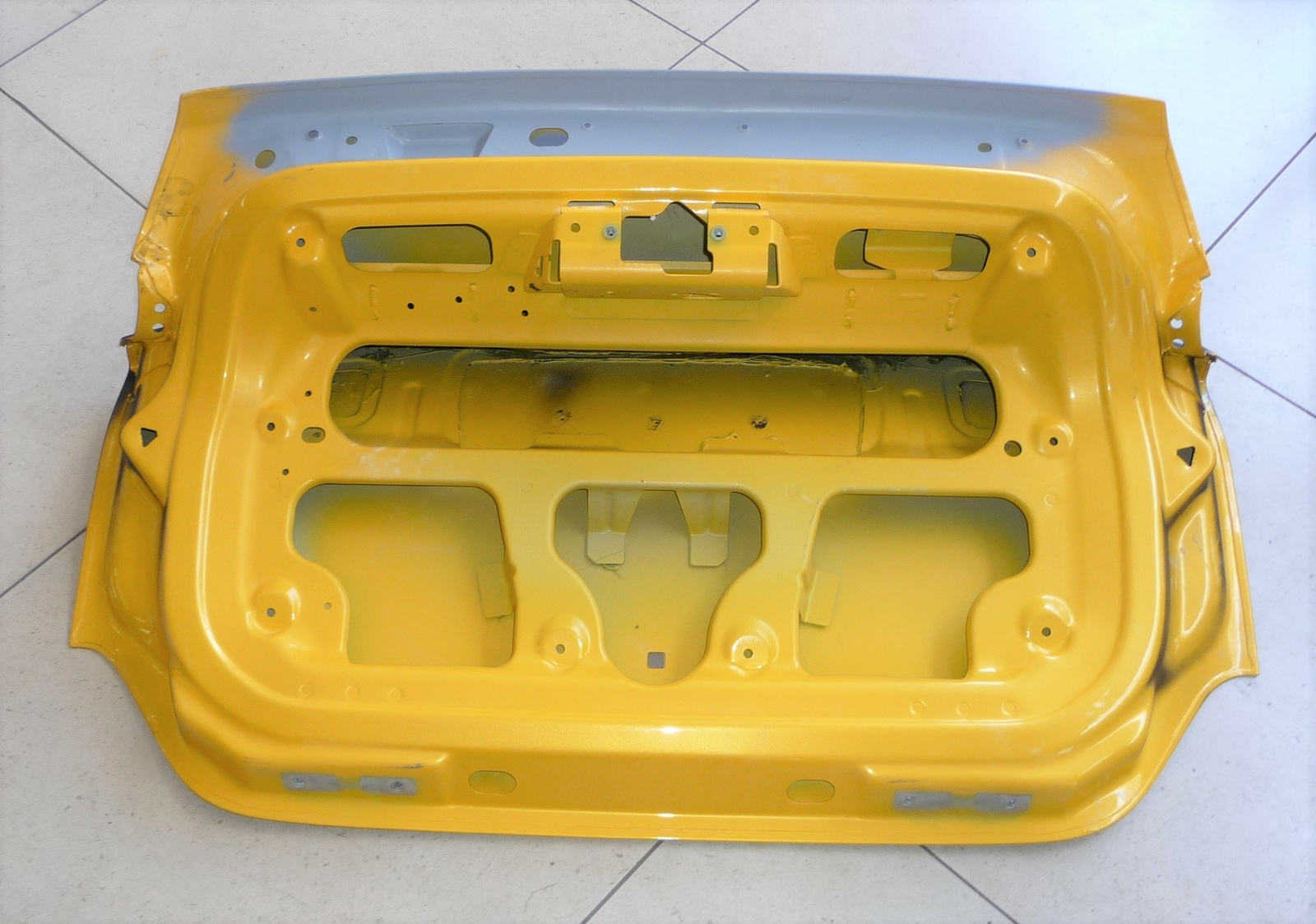 2021 2022 Ferrari 812 GTS F152M Rear Trunk Lid Tailgate Liftgate Bonnet OEM