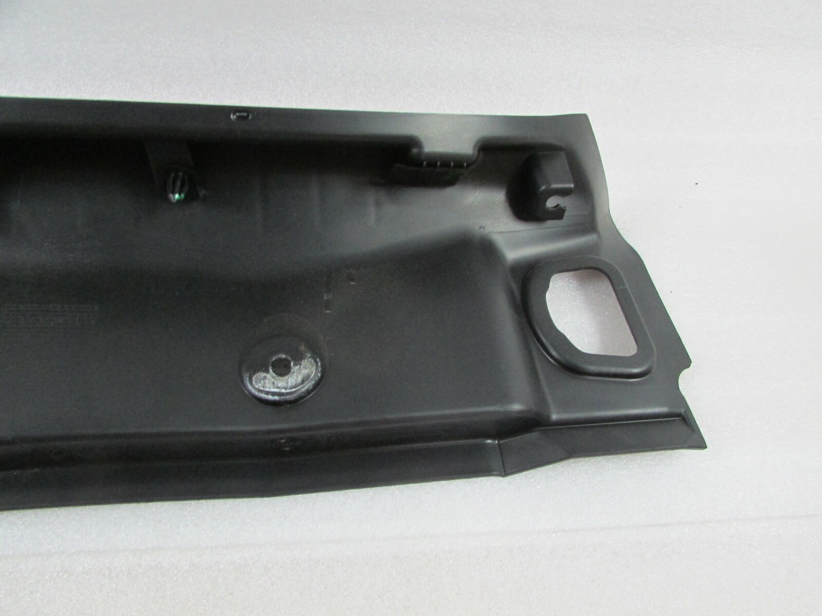 Maserati Ghibli, Trunk Latch Carpet Cover, Used, P/N 670011415