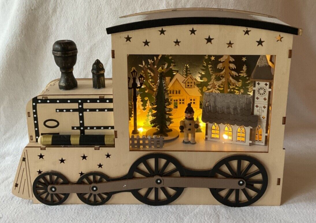 HANSE DESIGN GERMANY WOODEN TRAIN CHRISTMAS MUSICAL LED LIT 8 X