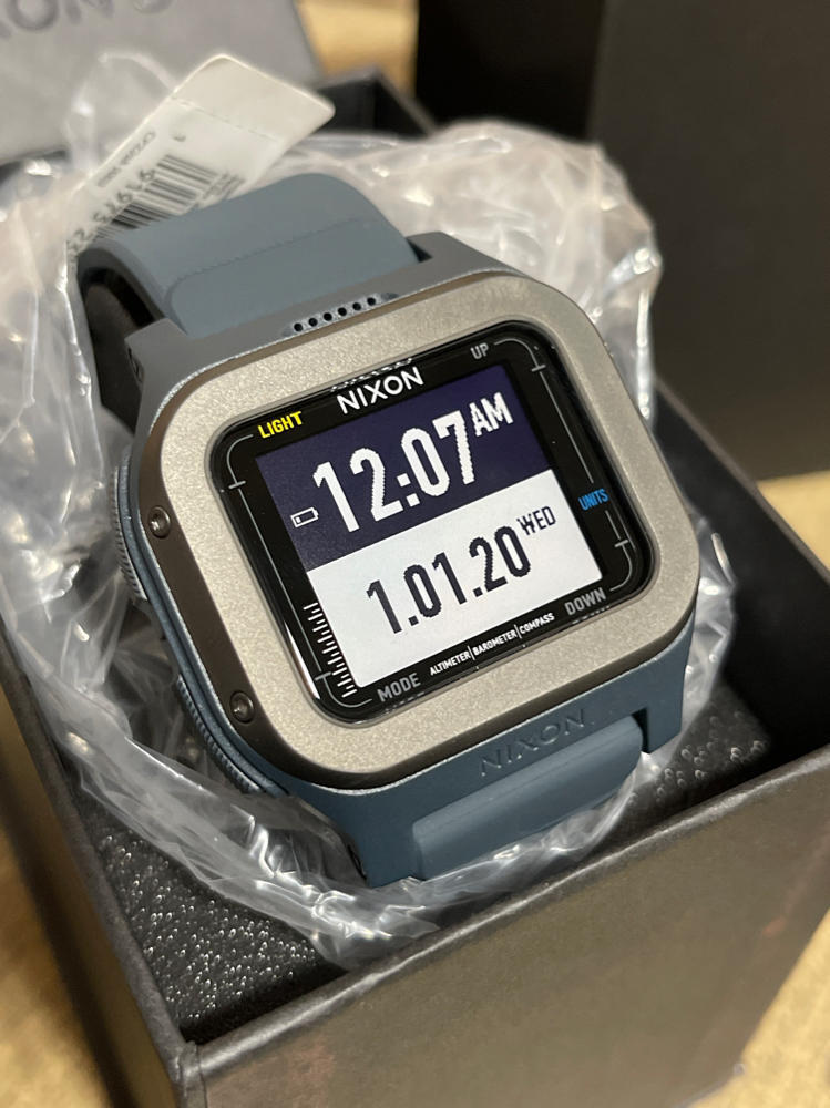 NIXON Regulus Expedition Mens Digital Sports Watch Water NIXON Regulus Expedition Mens Digital Sports Watch Water