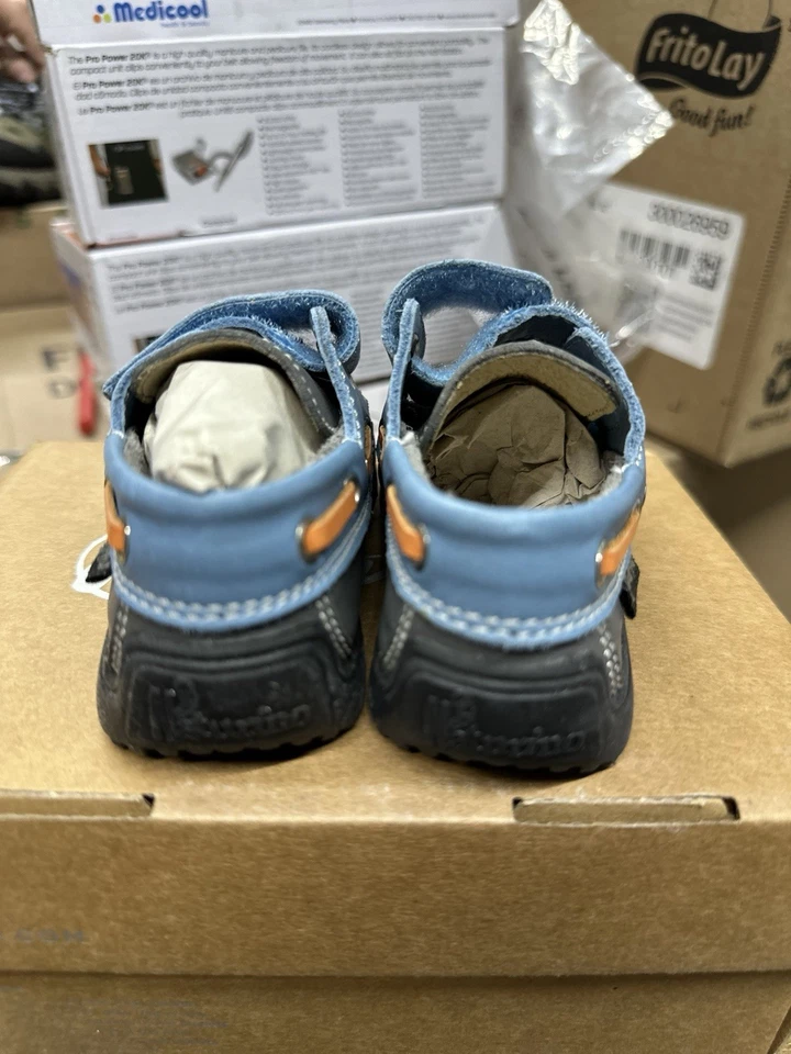 NUEVO EN CAJA Zapatos Escolares Naturino Cuero Azul/Gris Talla 20 EU ¡Nuevos! ¡Envío gratis! Foto 2 de 4