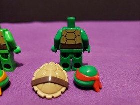 LEGO TMNT Shredder's Lair Rescue Minifigure Lot 79122 Ninja Turtles Raphael 